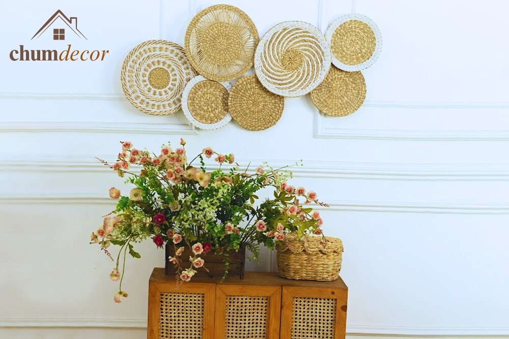Decorative Pairings with wicker baskets wall decor