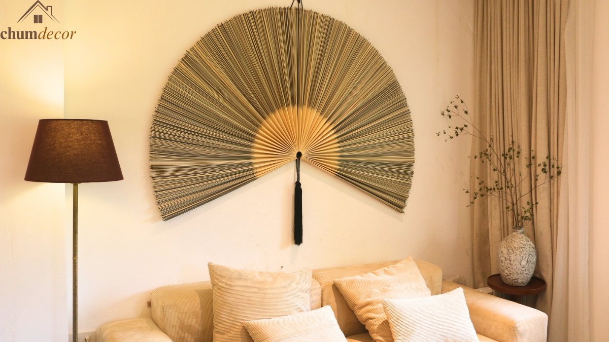 The Deep Meaning of a Bamboo Fan Wall